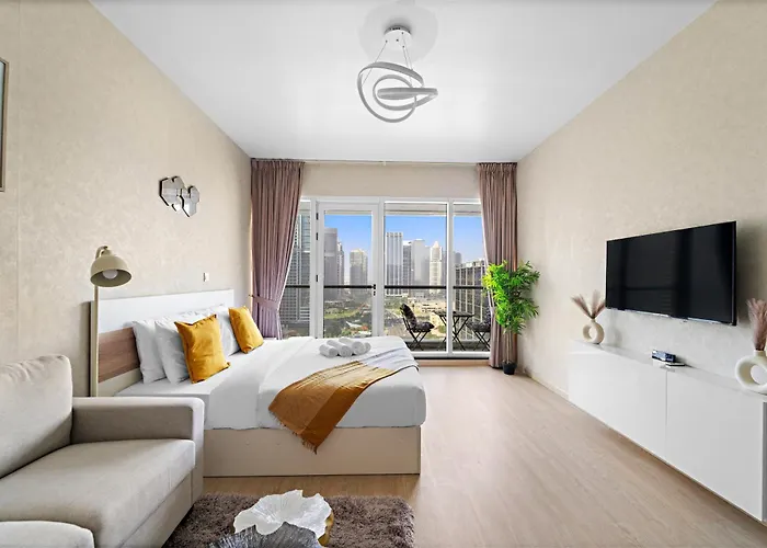 Amazing Modern Apt In Jlt With Gym, Pool, Parking